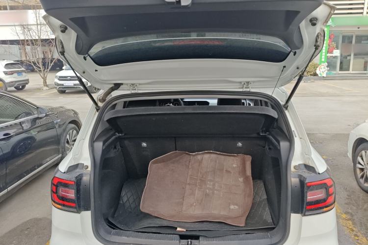 Used Volkswagen Tacqua 2021 1.5L Automatic Yue Zhi Lian Edition