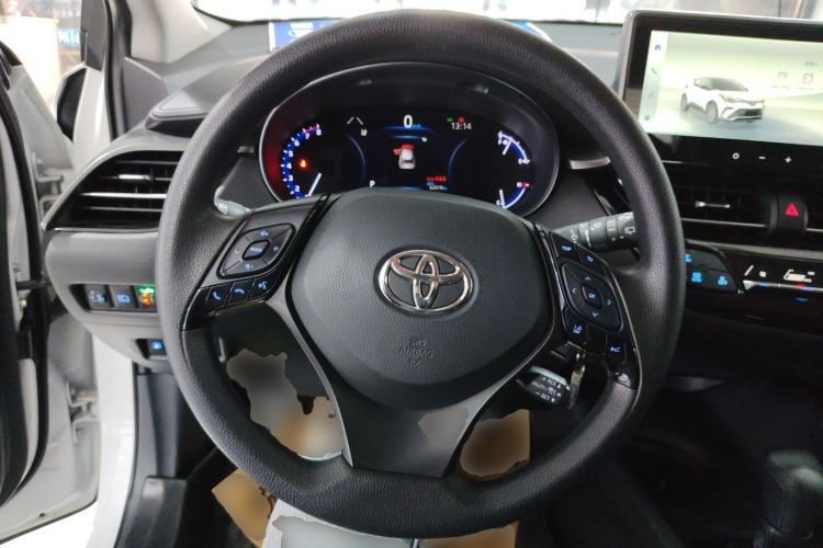 Used Toyota IZOA 2023 2.0L Yixing Version
