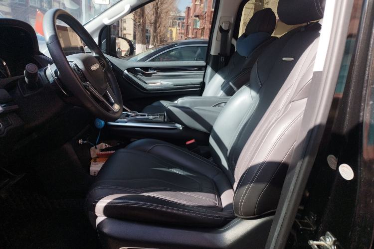 Used SAIC MAXUS G20 2021 PLUS 2.0T Gasoline Automatic Luxury Edition