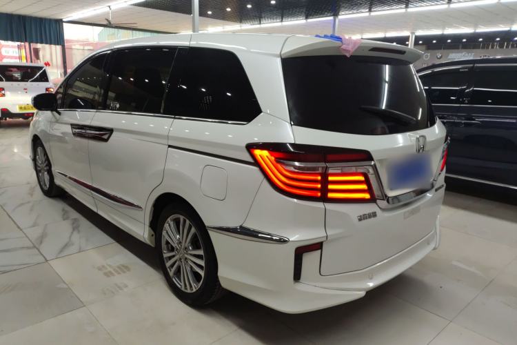 Used Honda Elysion 2016 2.4L Luxury Edition