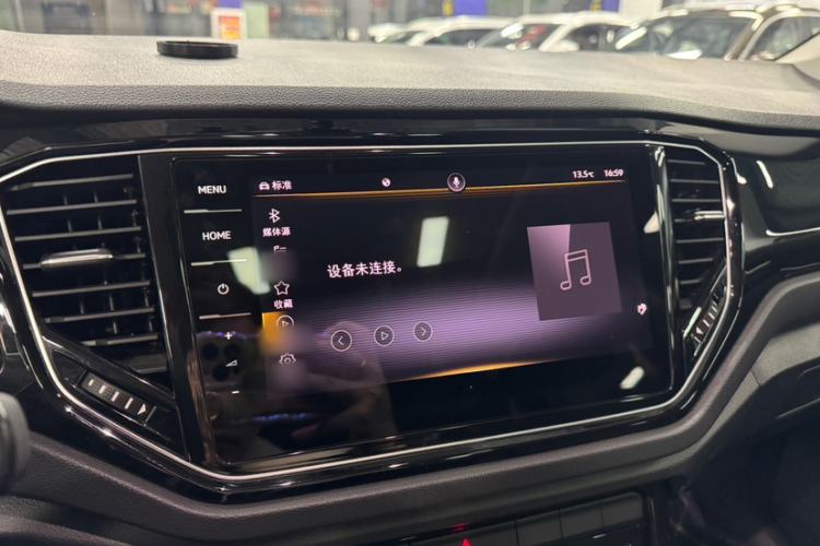 Used Volkswagen T-ROC 2021 280TSI DSG Two-Wheel Drive Comfort Connect Edition
