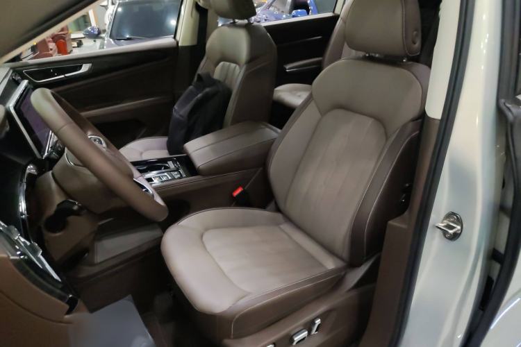 Used Volkswagen Viloran 2024 380TSI Luxury Edition