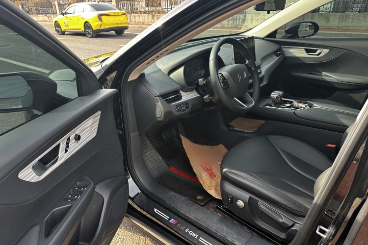 Used Hongqi E-QM5 2023 620km PLUS