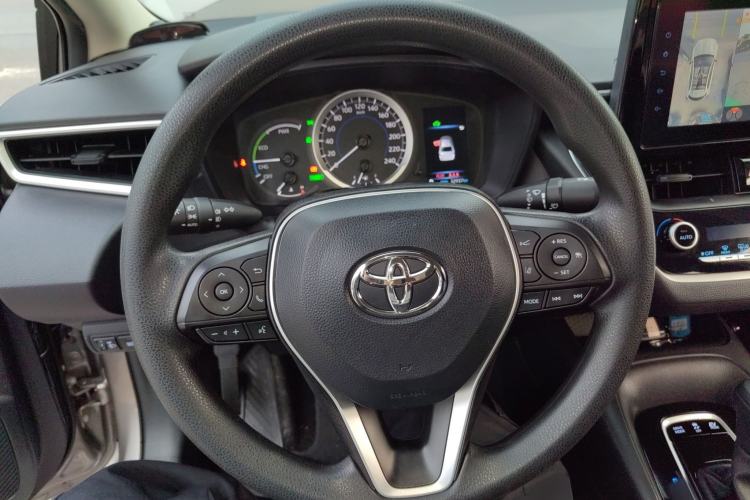 Used Toyota Corolla 2021 Dual-Engine 1.8L E-CVT Pioneer Edition
