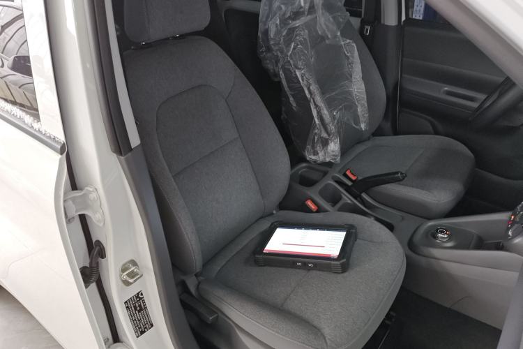 Used Wuling Hongguang New Energy 2025 Extended-Range Hybrid 50 km Utility Version
