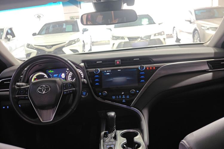 Used Toyota Camry 2019 Revised Version Dual-Engine 2.5 HG Luxury Edition