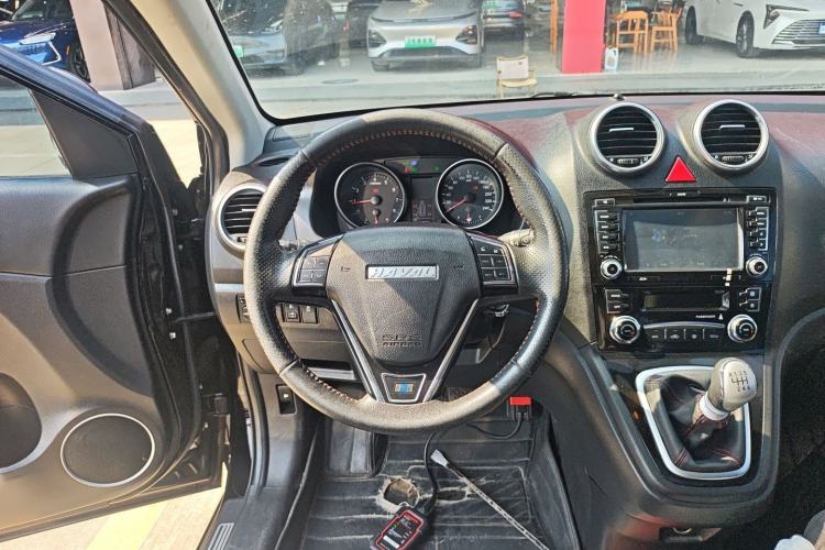 Used Haval H6 2016 Upgraded Model 1.5T Manual Two-Wheel Drive Elite Version