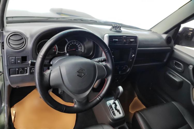 Used Suzuki Jimny 2015 1.3 AT JLX