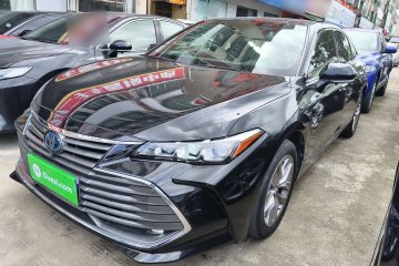 Used Toyota Avalon 2019 Dual-Engine 2.5L Luxury Edition China VI Standard