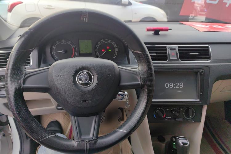 Used Skoda Rapid 2016 1.6L Automatic Chuanxing Edition