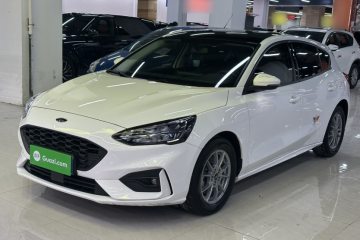 Used Ford Focus 2021 Hatchback EcoBoost 180 Automatic Titanium Edition