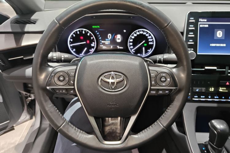 Used Toyota Avalon 2019 2.5L Touring Premium Version China VI Standard
