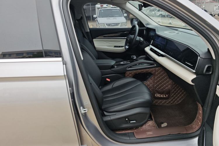 Used Geely Auto Monjaro L 2023 2.0TD High-Power Automatic Two-Wheel Drive Flagship Version
