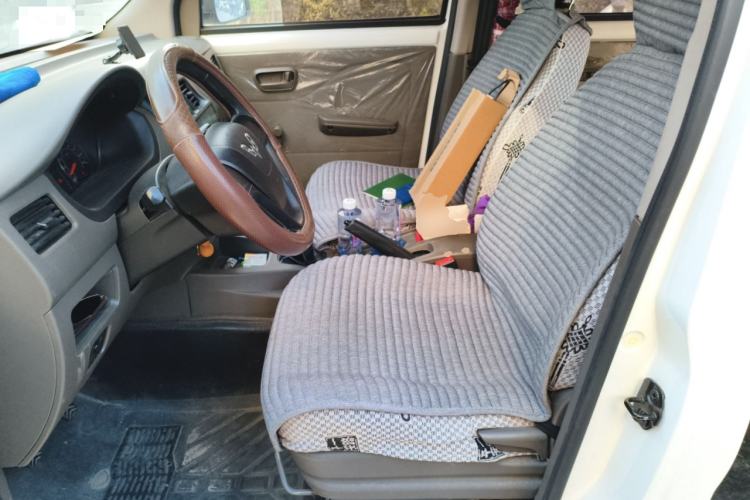 Used Wuling Rongguang V 2018 1.5L Practical Version
