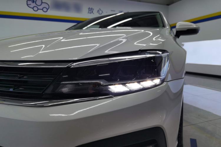 Used Volkswagen Lamando 2019 230TSI DSG Fashion Edition China VI
