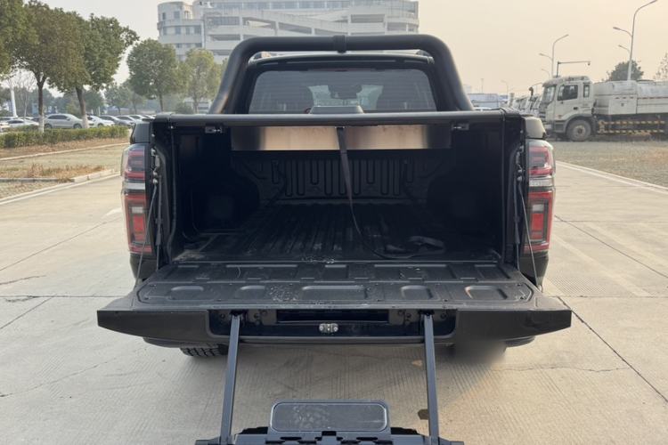 Used Great Wall Poer 2023 2.0T Off-Road Version Automatic Diesel Four-Wheel Drive High-End Edition