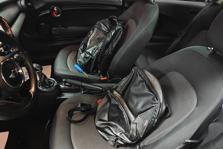 Used  MINI 2016 1.5T COOPER
