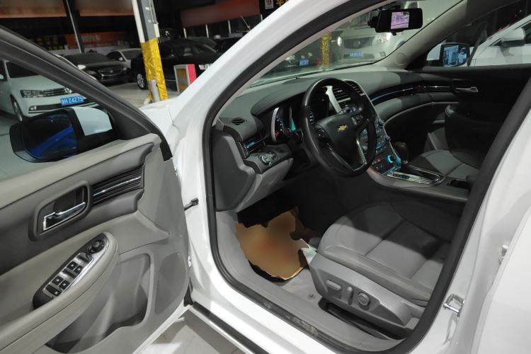 Used Chevrolet Malibu 2016 2.0L Automatic Luxury Edition
