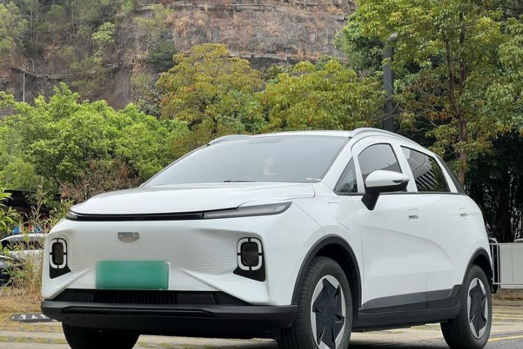 Used Geometry E Firefly 2024 301km Starlight