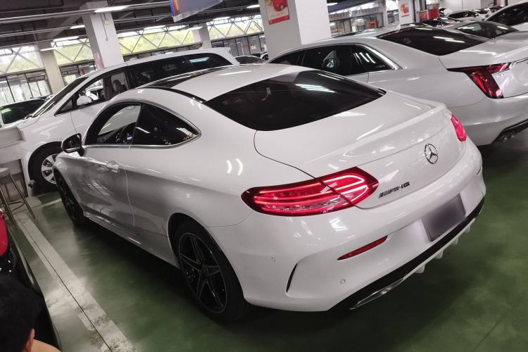 Used Mercedes-Benz C-Class 2017 Facelift C 200 Coupe
