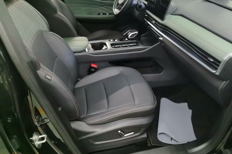 Used Geely Auto Haoyue L 2024 2.0T DCT Flagship Version
