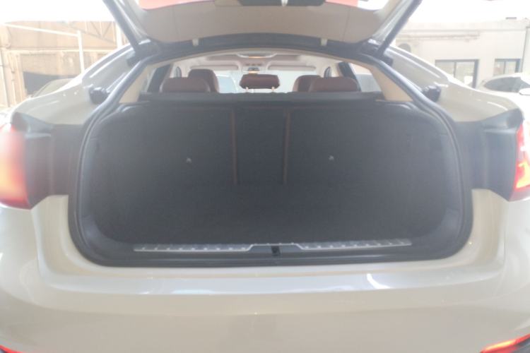 Used BMW X6 2017 xDrive28i
