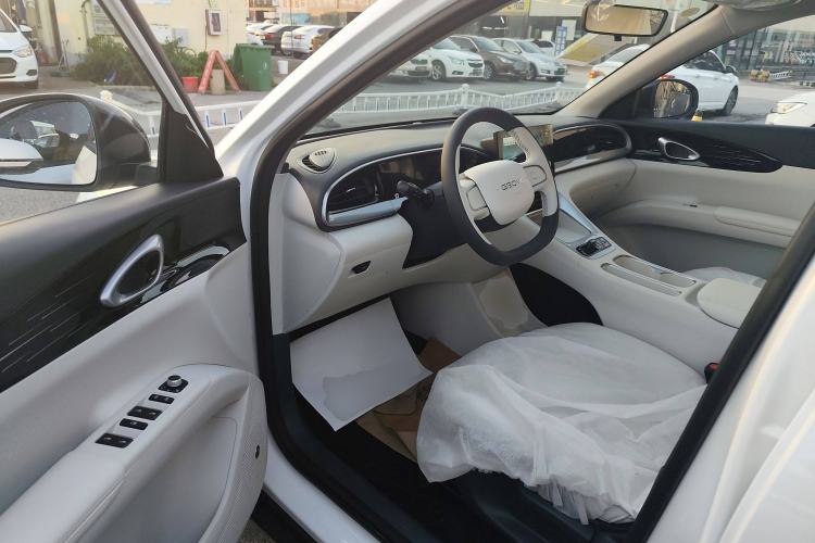 Used  Geome 2025 310km Youth Edition
