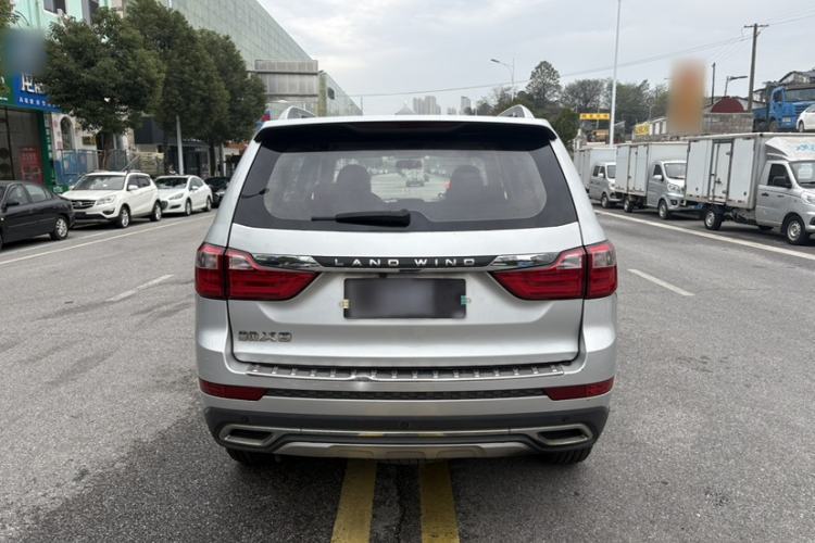 Used Land X8 2017 2.0T Diesel 4x2 Luxury Edition
