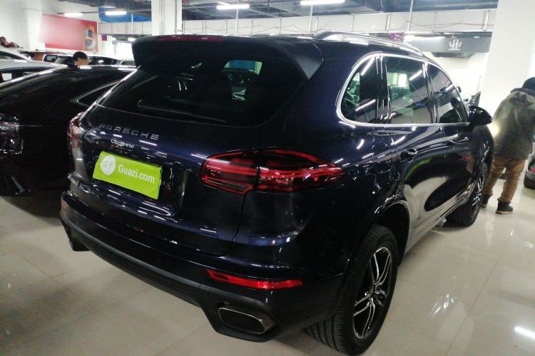 Used Porsche Cayenne 2016 Cayenne Platinum Edition 3.0T