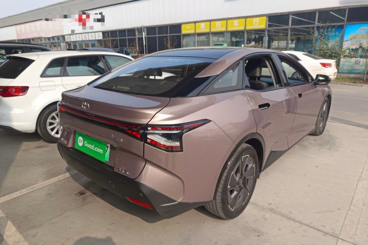 Used Toyota bZ3 2023 616 km Long-Range Premium