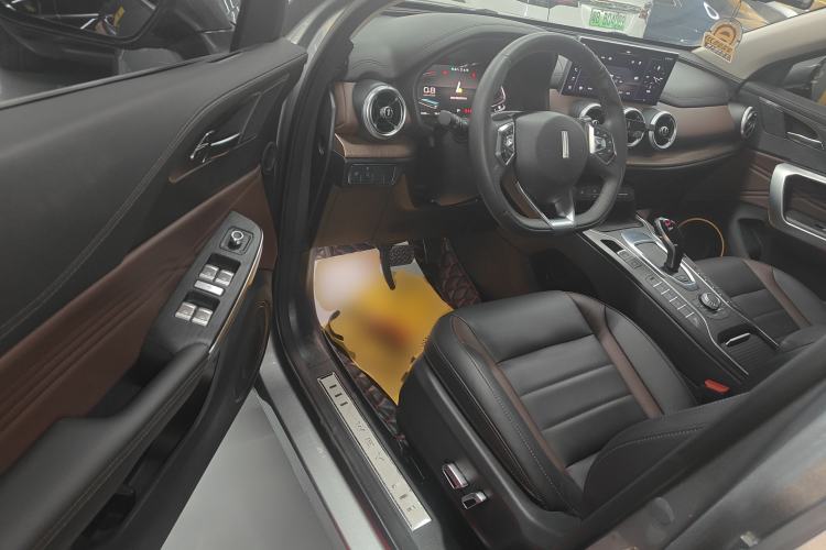 Used Wey VV5 2020 1.5T Two-Wheel Drive Smart Pioneer
