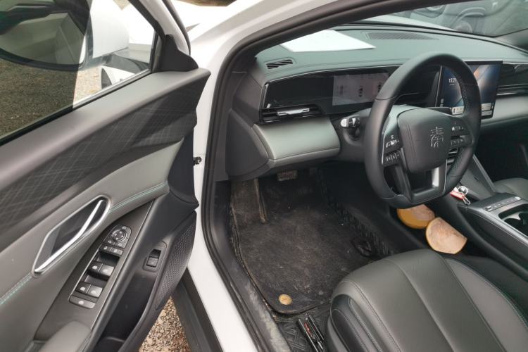 Used BYD Qin L 2025 EV 545KM Beyond Version
