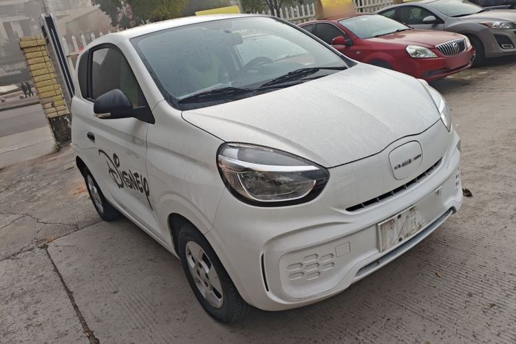 Used Roewe Clever 2021 302 km New Four-Seater Super-Efficient Version