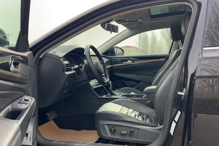 Used Volkswagen Passat 2020 330TSI Elite Edition China VI
