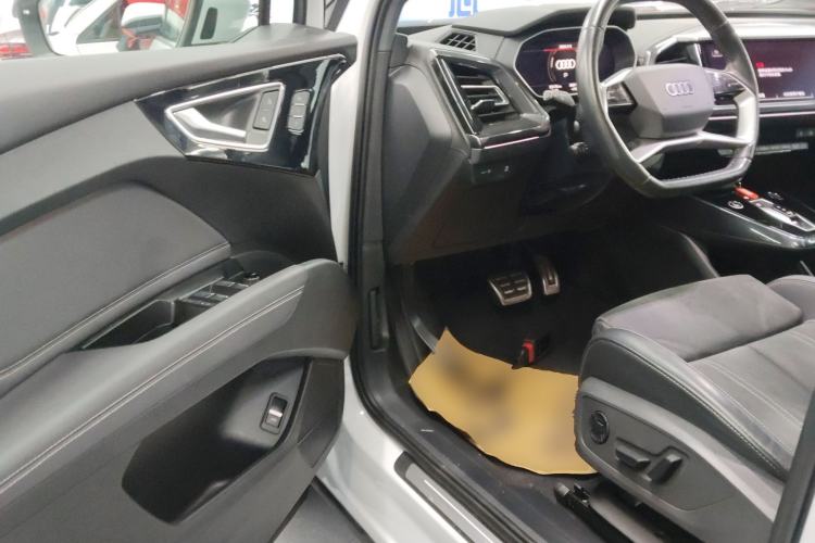 Used Audi Q4 e-tron 2022 50 e-tron quattro Visionary Edition