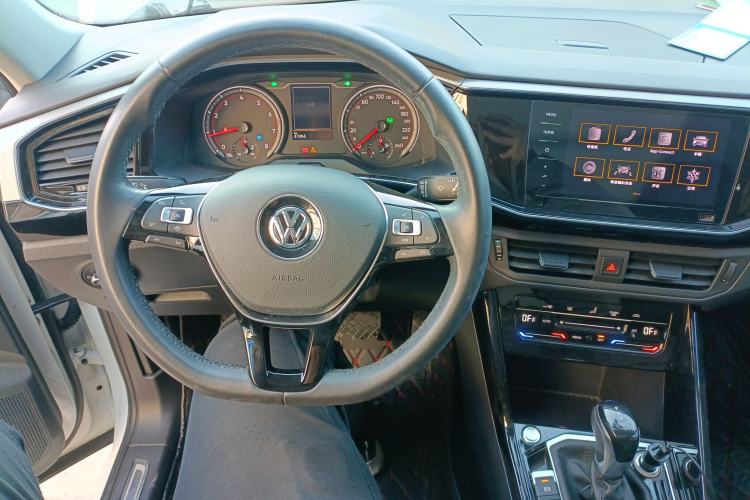 Used Volkswagen Tayron 2020 330TSI Two-Wheel Drive Luxury Smart Connectivity Version
