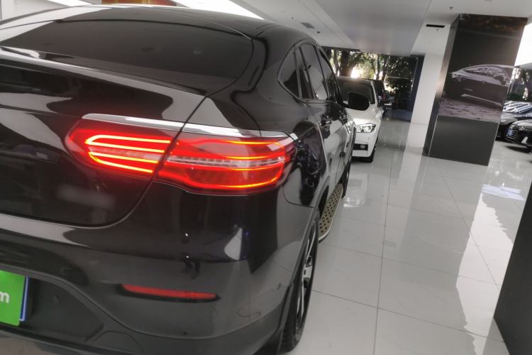 Used Mercedes-Benz GLC Coupe 2019 GLC 200 4MATIC Coupe SUV