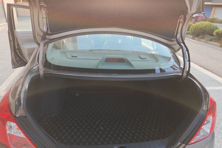 Used Nissan Sunny 2015 1.5XE CVT Comfort Edition
