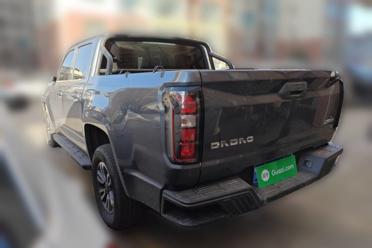 Used JMC DaDao 2023 All-Purpose Model 2.3T Diesel Manual 4x4 Standard-Wheel Comfort Edition
