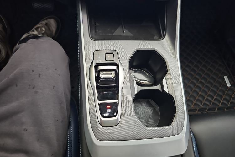 Used GAC Trumpchi GS3 2023 Shadow Speed 270T Dynamic Intelligence Edition
