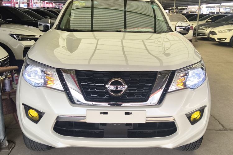 Used Nissan Terra 2018 2.5L Automatic 4x4 Luxury Edition