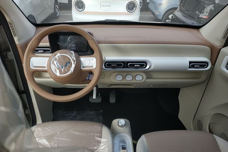 Used Wuling Hongguang MINIEV 2024 3rd Generation 215km Youth Edition