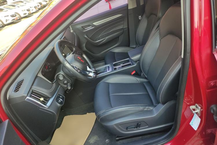 Used Roewe i6 2017 20T Automatic Internet Smart Edition
