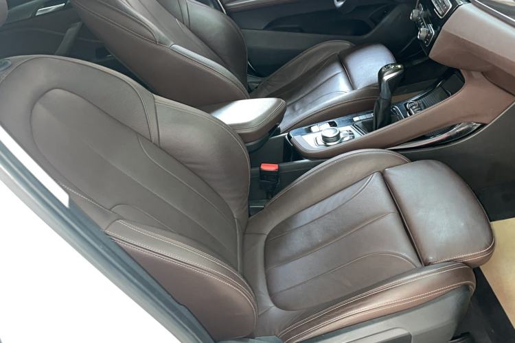 Used BMW X1 2019 xDrive20Li Luxury Model
