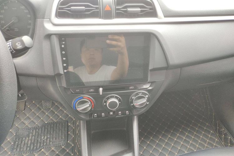 Used Hyundai Verna 2017 1.4L Manual Refreshed Version China V Standard
