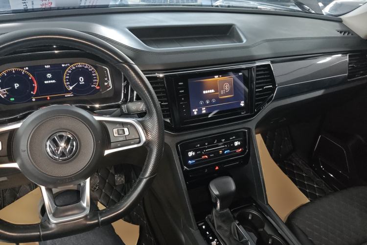 Used Volkswagen Teramont X 2020 Revised Version 330TSI Two-Wheel Drive Luxury Edition
