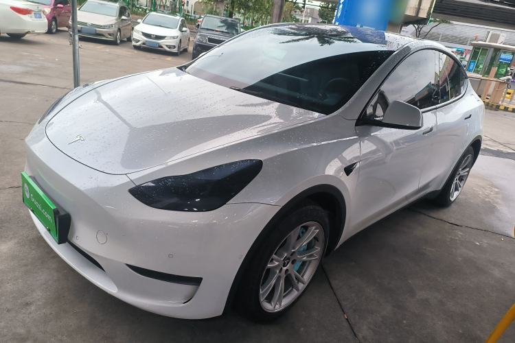 Used Tesla Model Y 2021 Long-Range All-Wheel-Drive Version