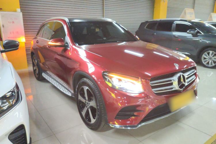 Used Mercedes-Benz GLC 2018 GLC 260 4MATIC Luxury Model
