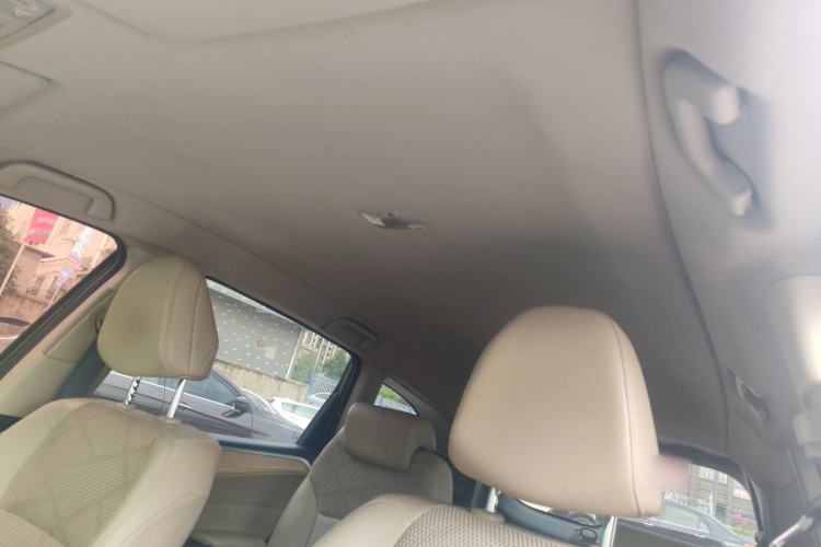 Used Honda Jade 2013 1.8L automatic Comfort version 6 seats