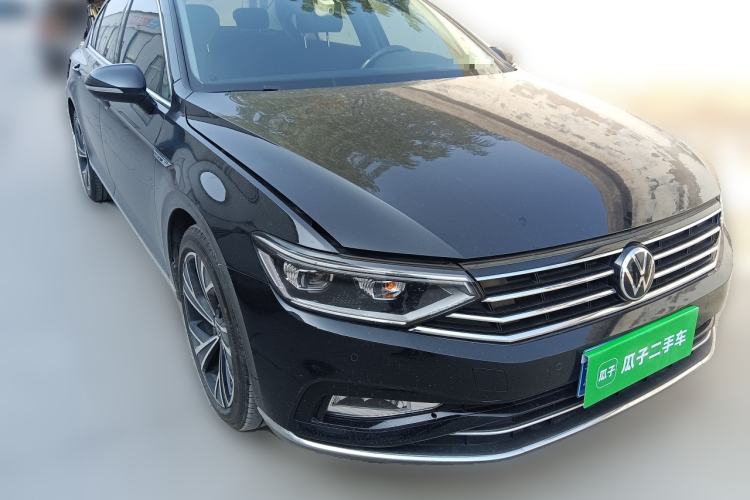 Used Volkswagen Magotan 2021 330TSI DSG 30th Anniversary Edition